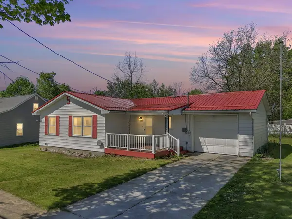 302 S Gladwin Road, Lake City, MI 49651
