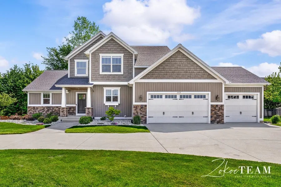1922 Stratford Lane Nw, Walker, MI 49534 - #2