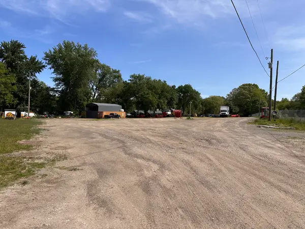 123 Culvert Street, Fennville, MI 49408