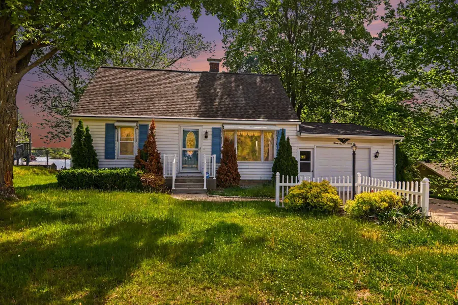 2122 N M-43 Highway, Hastings, MI 49058 - #2