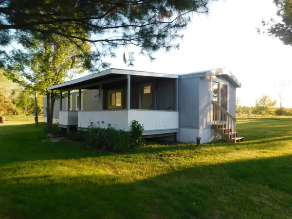 10485 Bagley Avenue, Grant, MI 49327