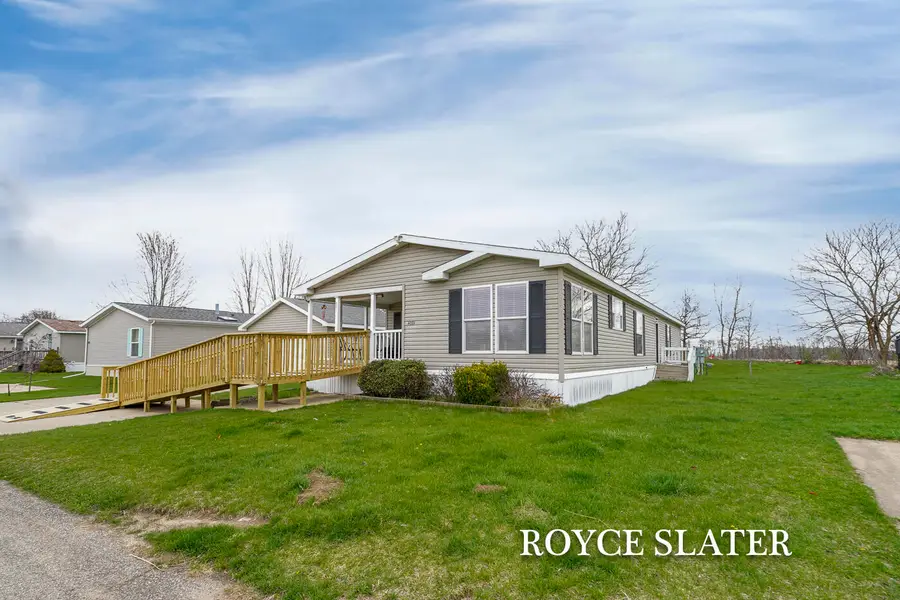 4001 E Wembley Lane, Kalamazoo, MI 49009 - #2