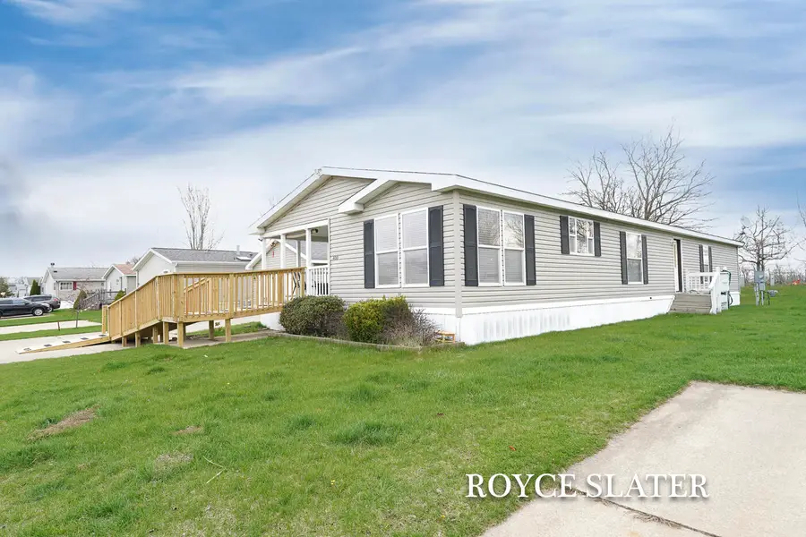 4001 E Wembley Lane, Kalamazoo, MI 49009 - #3