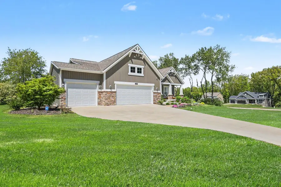 3499 Wolven Ridge Drive Ne, Rockford, MI 49341 - #3
