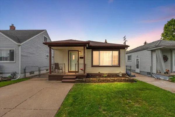 539 Mayflower Avenue, Lincoln Park, MI 48146