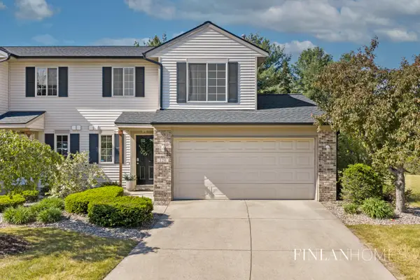 520 Lawrence Avenue, Wayland, MI 49348