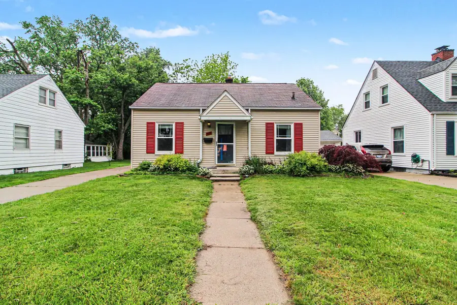 701 Auburn Street, Plymouth, MI 48170 - #3