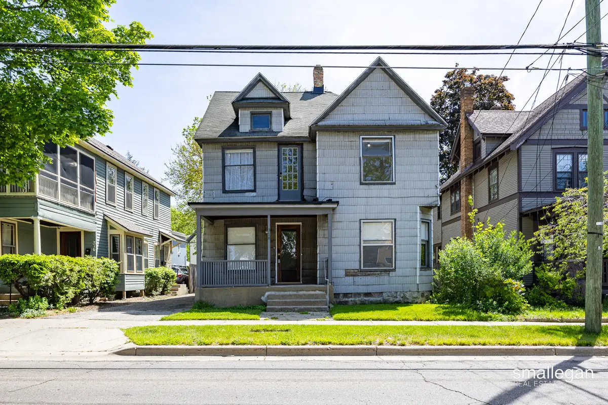 318 Diamond Avenue Se, Grand Rapids, MI 49506 - #1