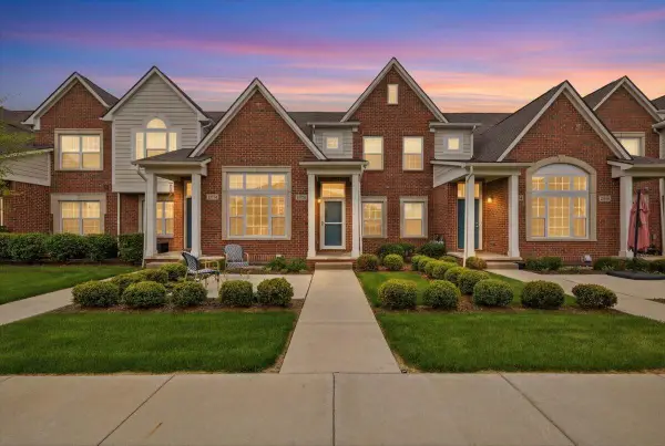 45766 Aragon Lane #85, Canton, MI 48187