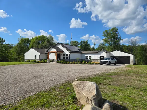 4086 W Commerce Road, Milford, MI 48380