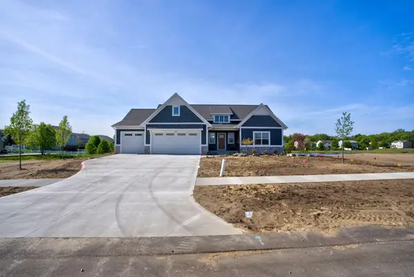 1578 Blue Haven Drive, Holland, MI 49424