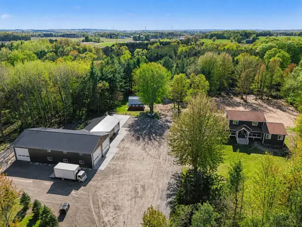 2611 S Scottville Road, Scottville, MI 49454