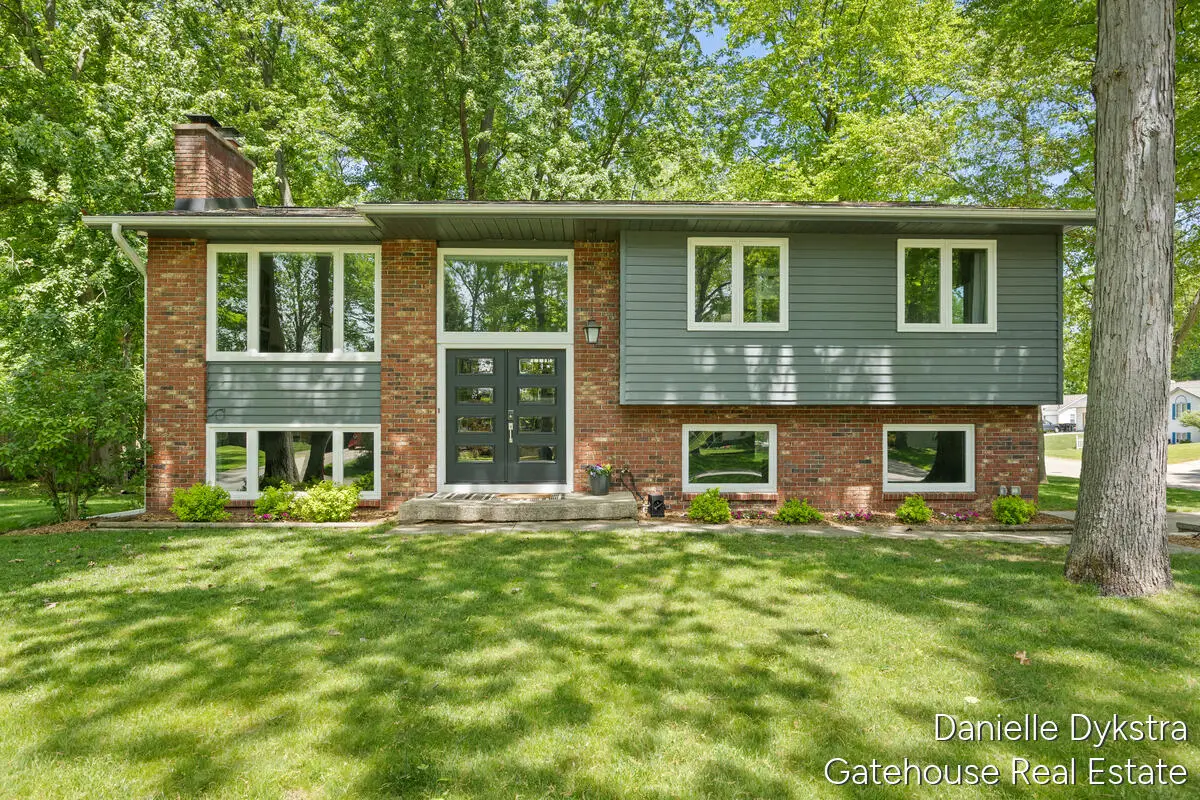 4063 Cambridge Drive, Hudsonville, MI 49426 - #1