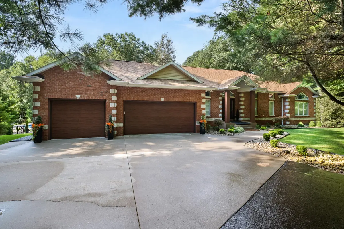 6065 N Scenic Woods Circle N, Muskegon, MI 49445 - #1
