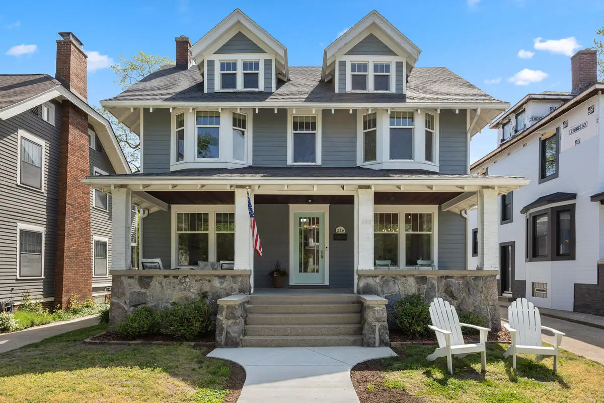 220 Hampton Avenue Se, Grand Rapids, MI 49506 - #1