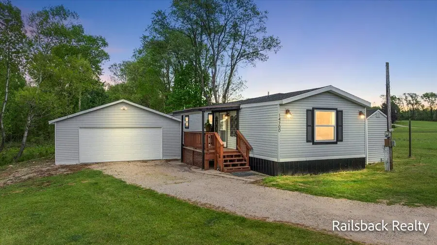 14700 Hanna Avenue Ne, Cedar Springs, MI 49319 - #2