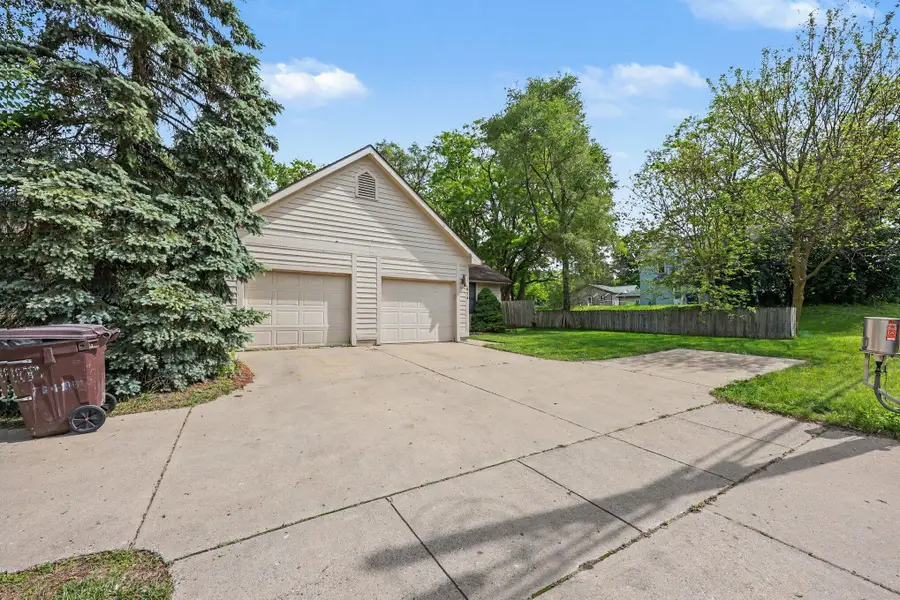 674 South Street, Grass Lake, MI 49240 - #2
