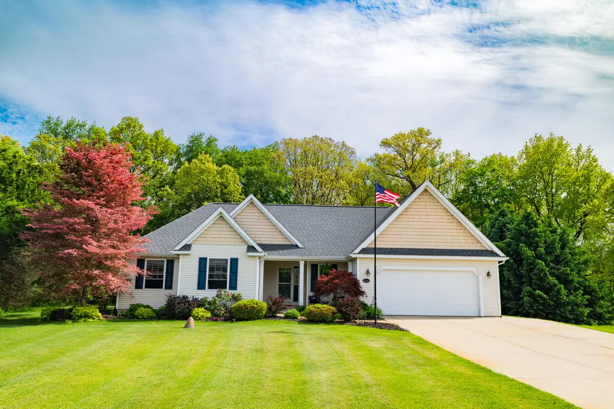 25283 Silver Oaks Boulevard, Mattawan, MI 49071 - #1