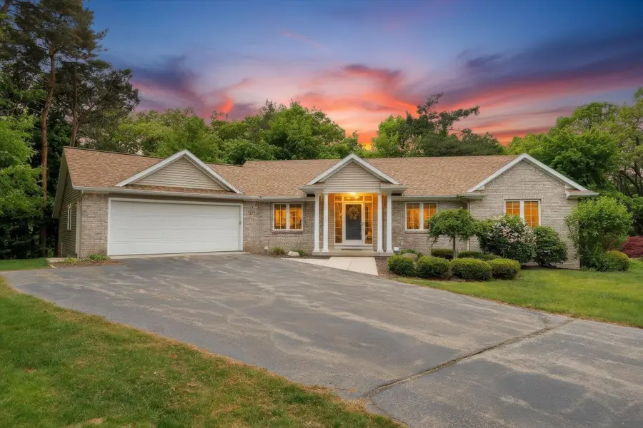 2510 Thoreau Court Ne, Grand Rapids, MI 49525 - #2