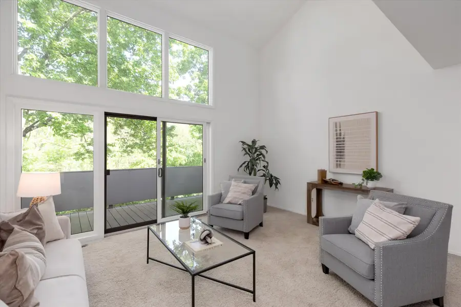 2112 Overlook Court, Ann Arbor, MI 48103 - #2