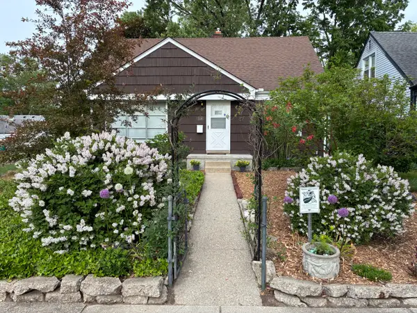 1136 Lester Avenue, Ypsilanti, MI 48198