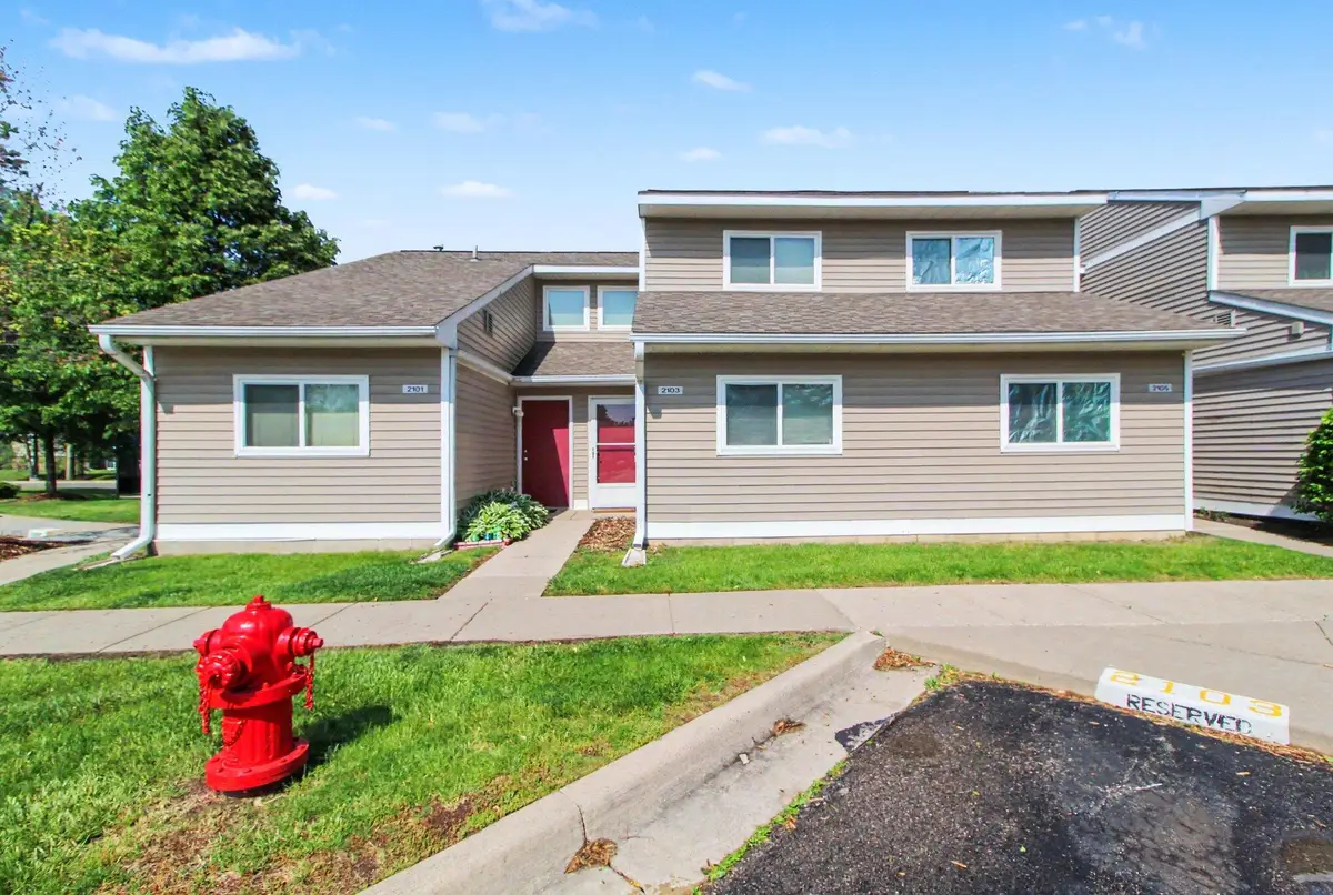2103 Stone School Circle, Ann Arbor, MI 48108 - #1