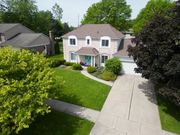 9639 N Canton Center Road, Plymouth, MI 48170