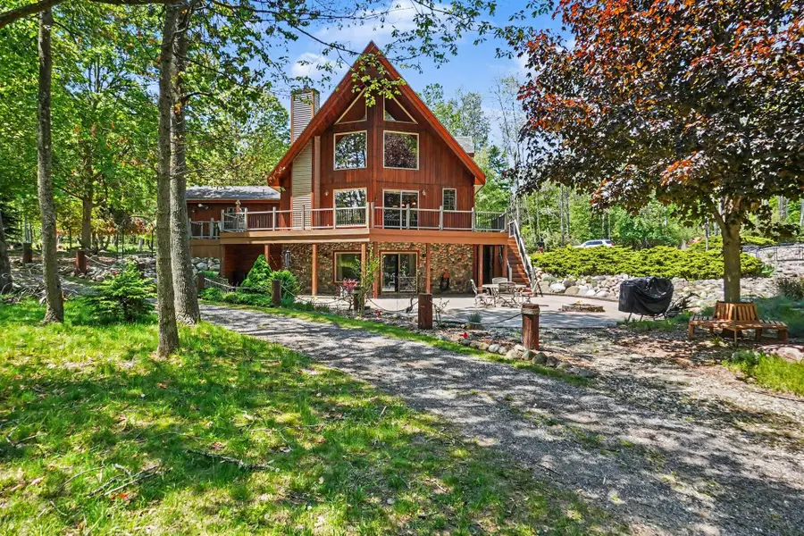 2000 Granada Court, Weidman, MI 48893 - #3