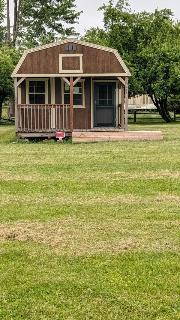 121 W Adams Road, Bronson, MI 49028