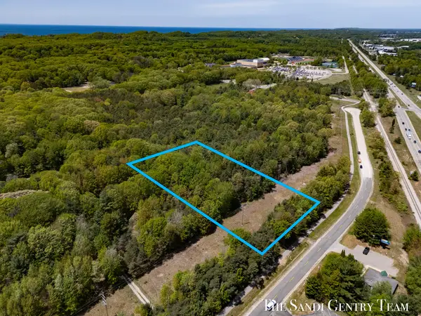168th Avenue, Grand Haven, MI 49417