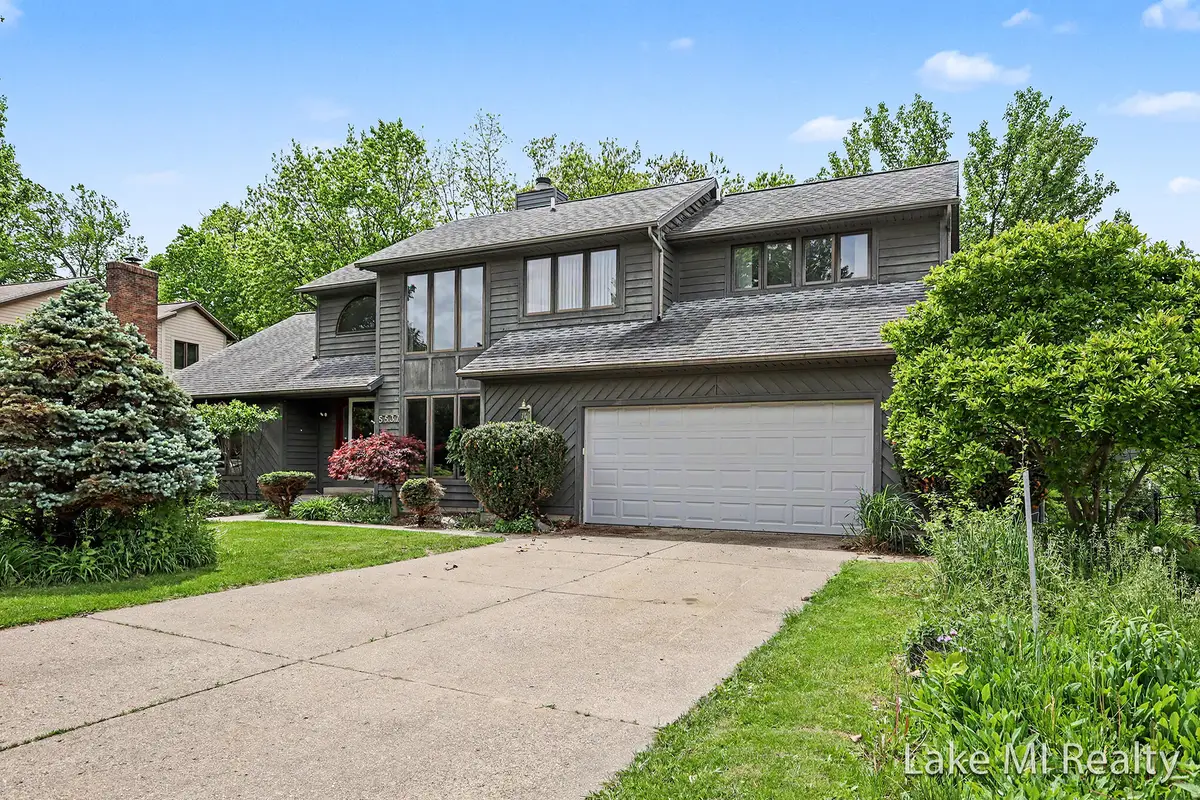 5537 Bentbrook Drive Se, Grand Rapids, MI 49508 - #1