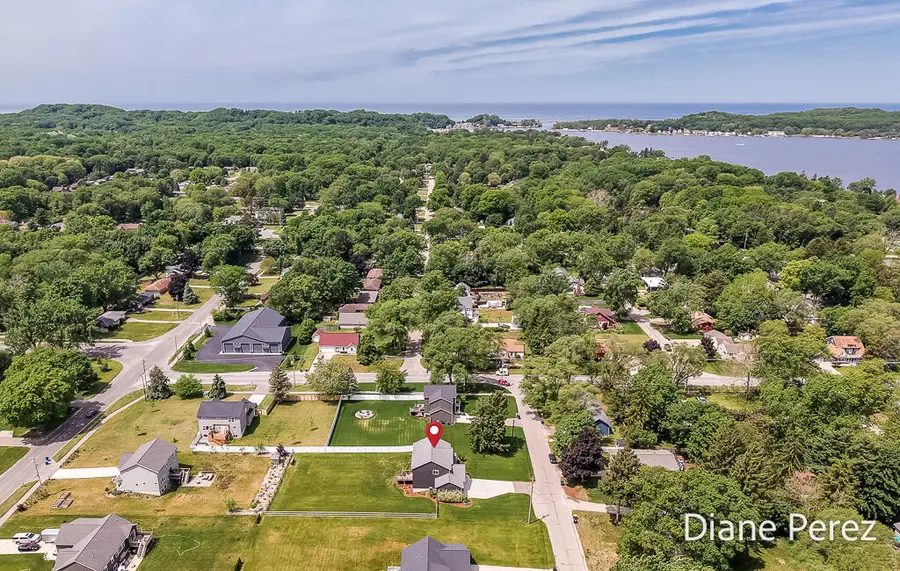 1624 Harding Street, Holland, MI 49423 - #2