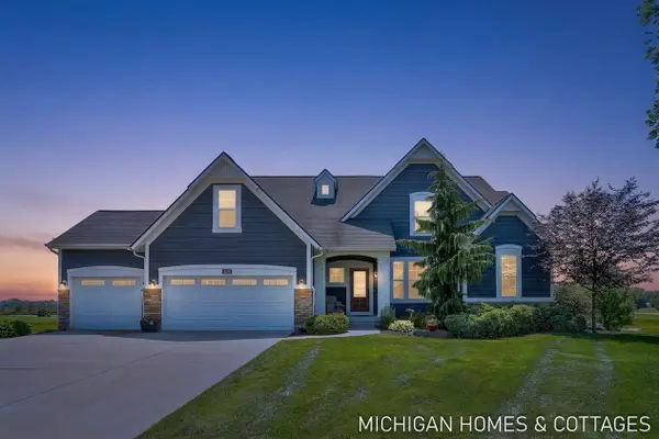 4401 Grand Point, Holland, MI 49424