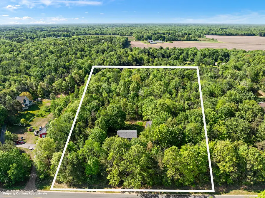 6969 E Pontaluna Road, Fruitport, MI 49415 - #3