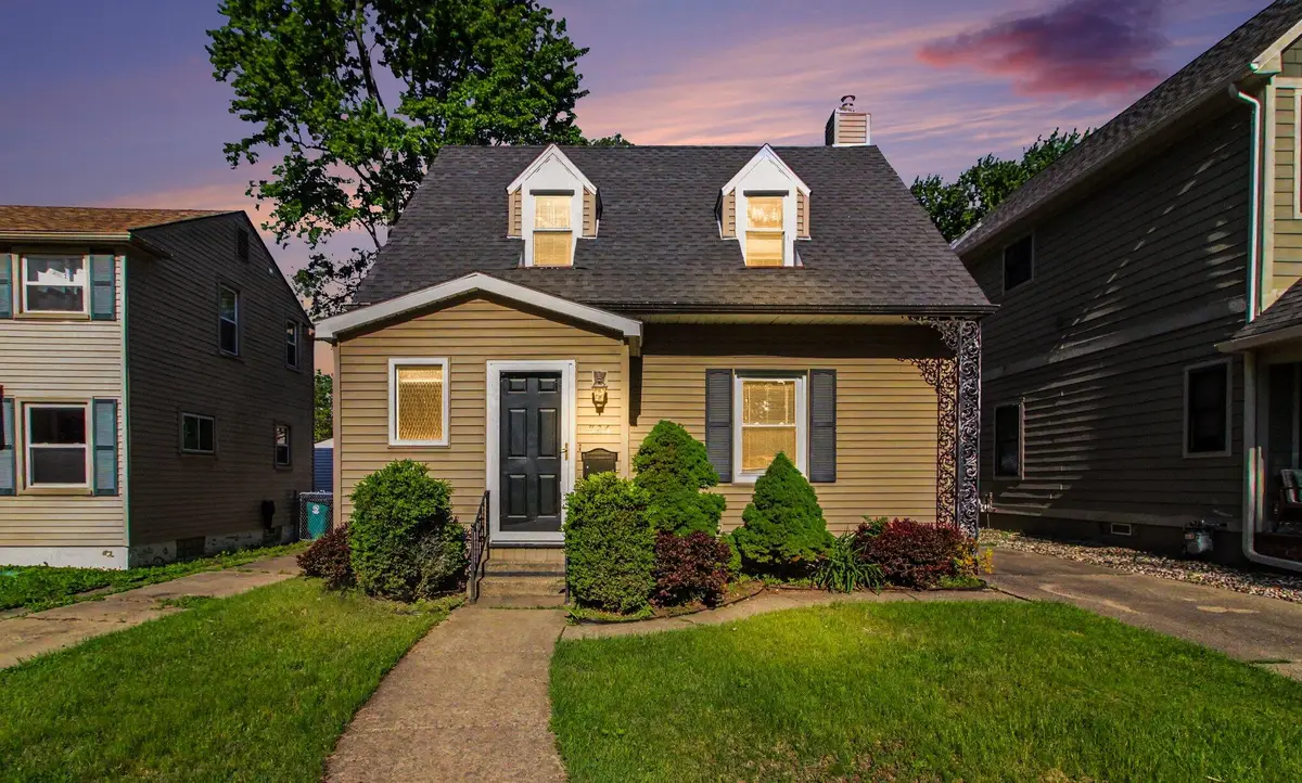 826 Irving Avenue, Royal Oak, MI 48067 - #1