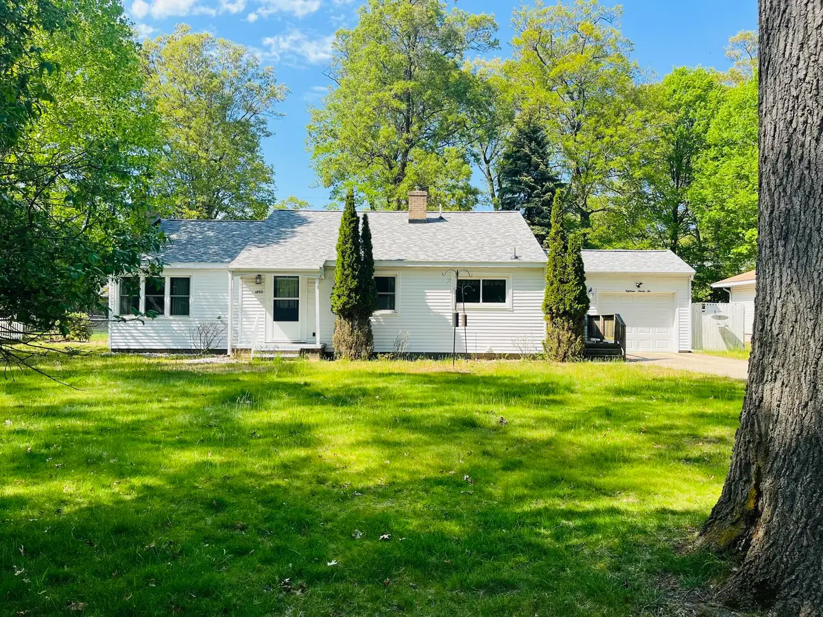 1892 Crestwood Lane, Muskegon, MI 49441 - #1