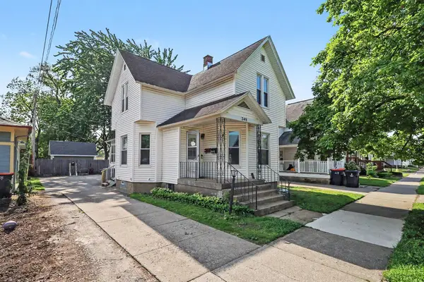 349 Maple Avenue, Holland, MI 49423