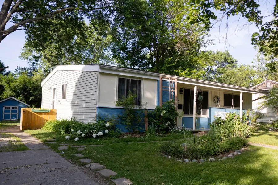 2812 Cumberland Avenue, Ann Arbor, MI 48104 - #3