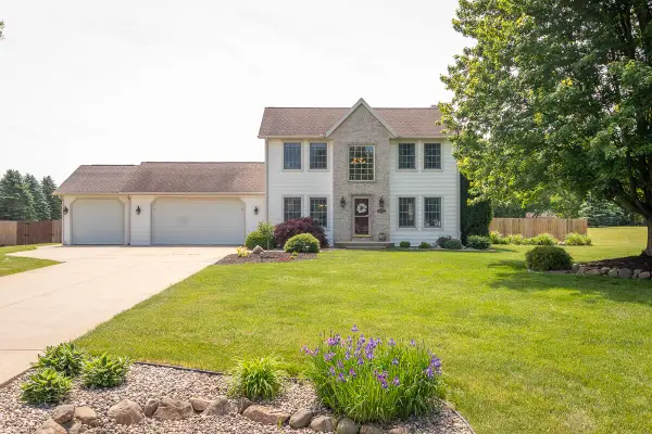47679 Woodfield Circle, Mattawan, MI 49071