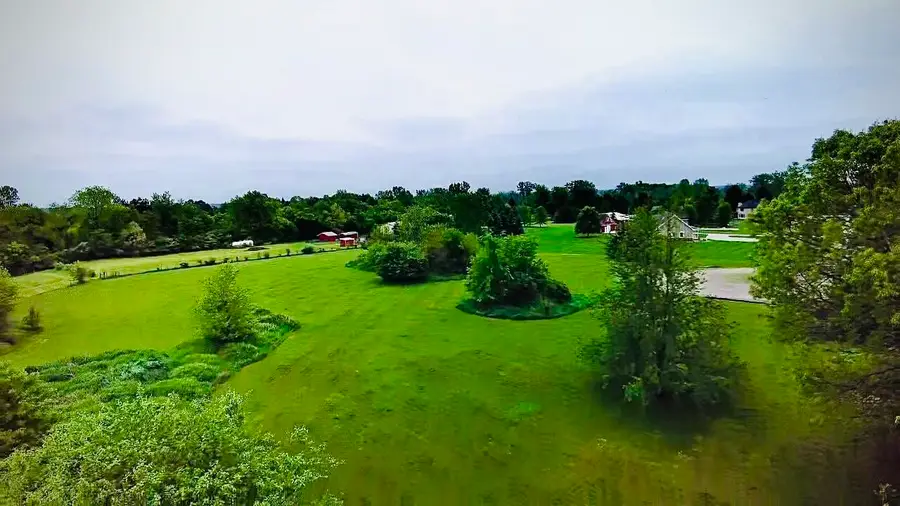 9201 Wild Wind Court, Milan, MI 48160 - #2