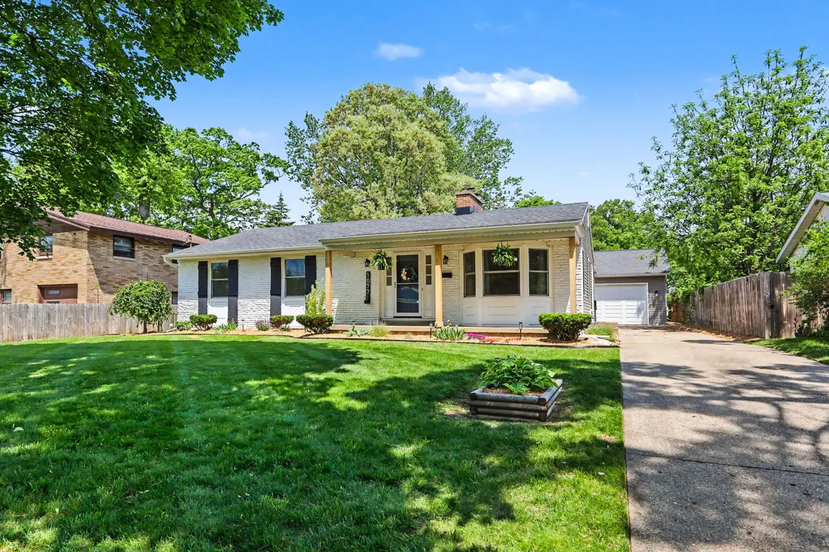 1077 Cricklewood Street Sw, Wyoming, MI 49509 - #1