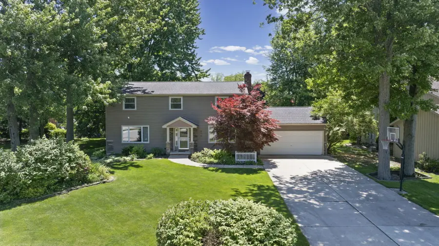 8073 Gandy Court, Grosse Ile, MI 48138 - #3