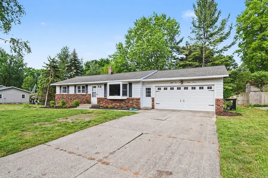 8137 Hearthway Avenue, Jenison, MI 49428 - #2