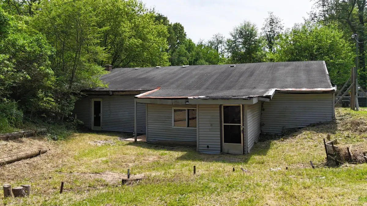 52682 Lindbergh Drive, Dowagiac, MI 49047 - #1