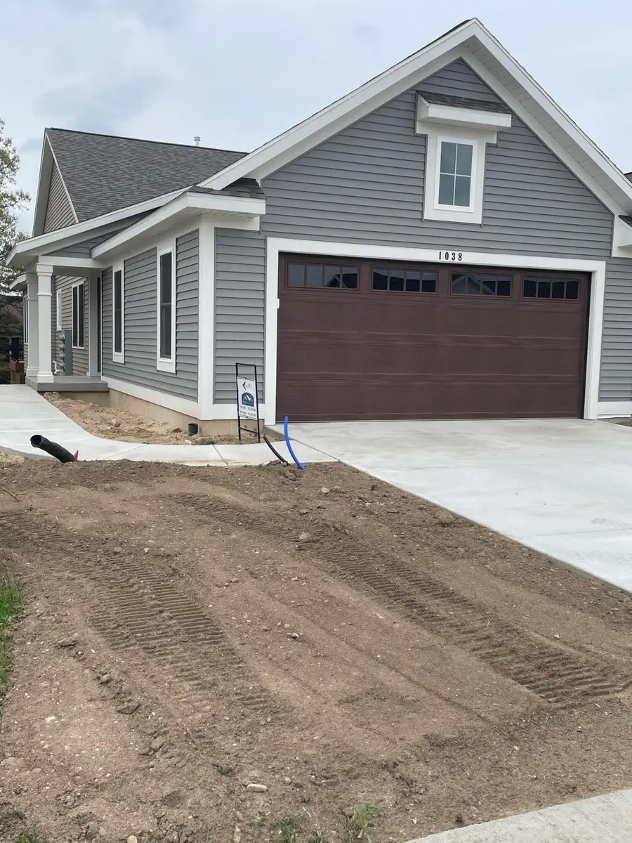 1038 Bellview Meadow Drive Sw #70, Byron Center, MI 49315 - #2