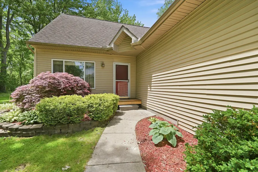 4387 Sunburst Avenue, Waterford, MI 48329 - #3