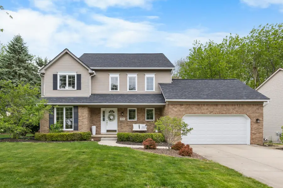 624 Woodhill Drive, Saline, MI 48176 - #2