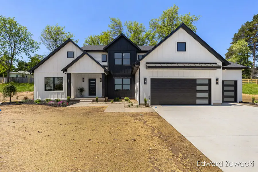 383 Rogue River View Drive Ne, Rockford, MI 49341 - #2