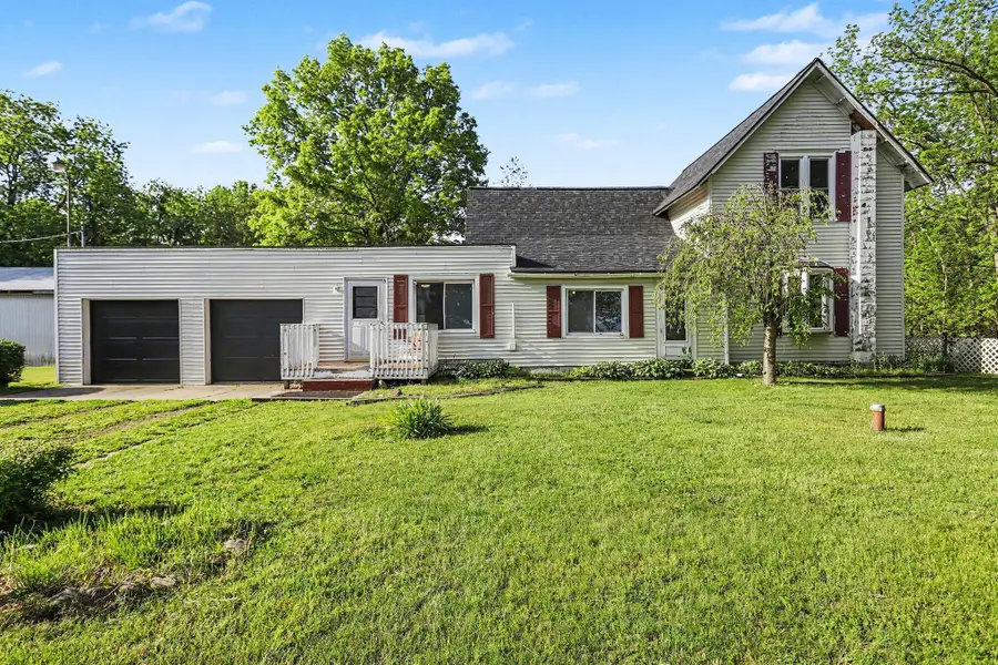 5636 E Uv Avenue, Vicksburg, MI 49097 - #2