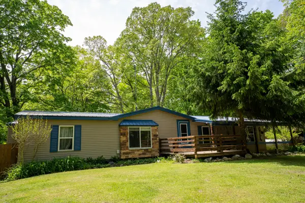 4658 W Fern Glen, Fremont, MI 49412